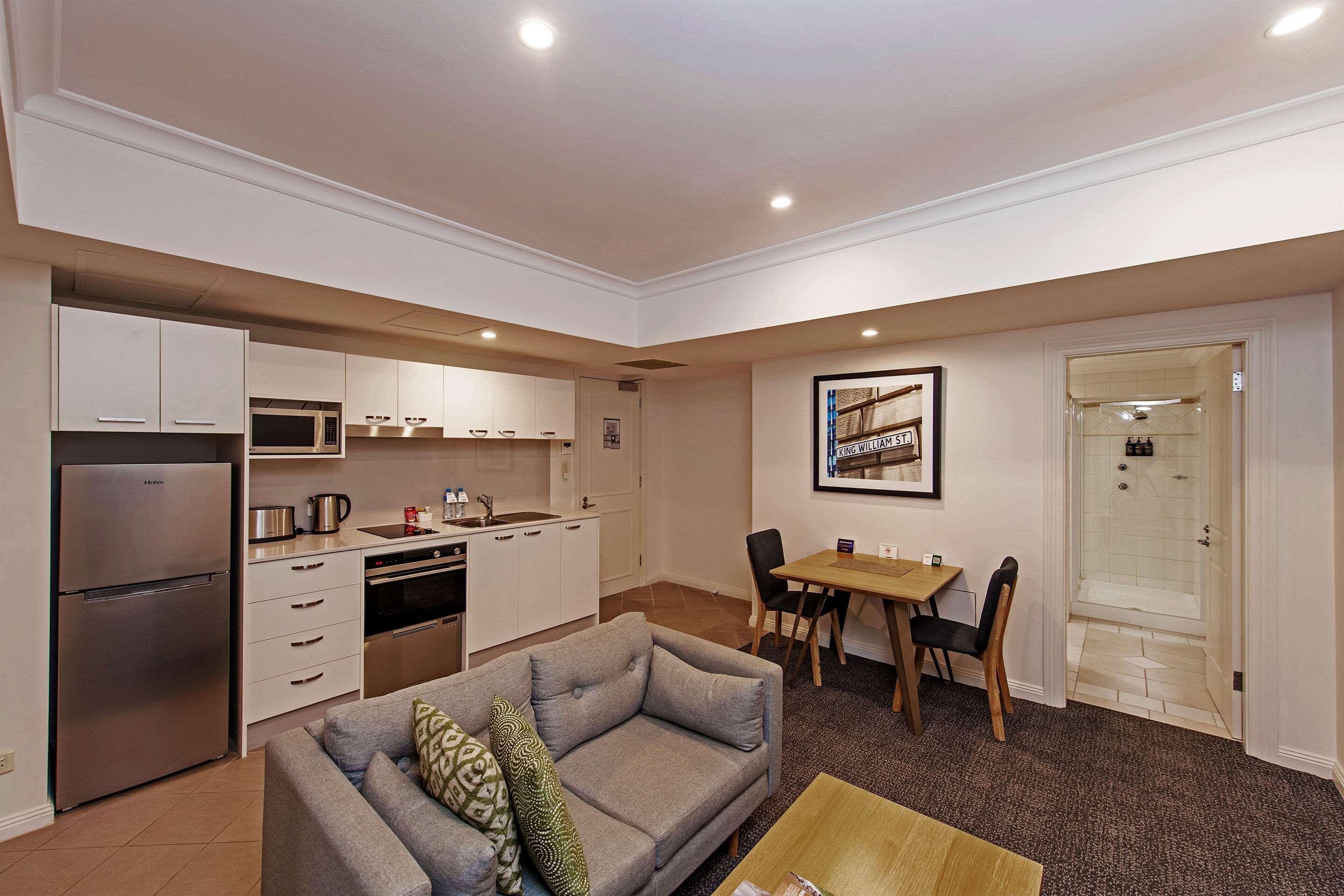 Quality Apartments Adelaide Central Buitenkant foto