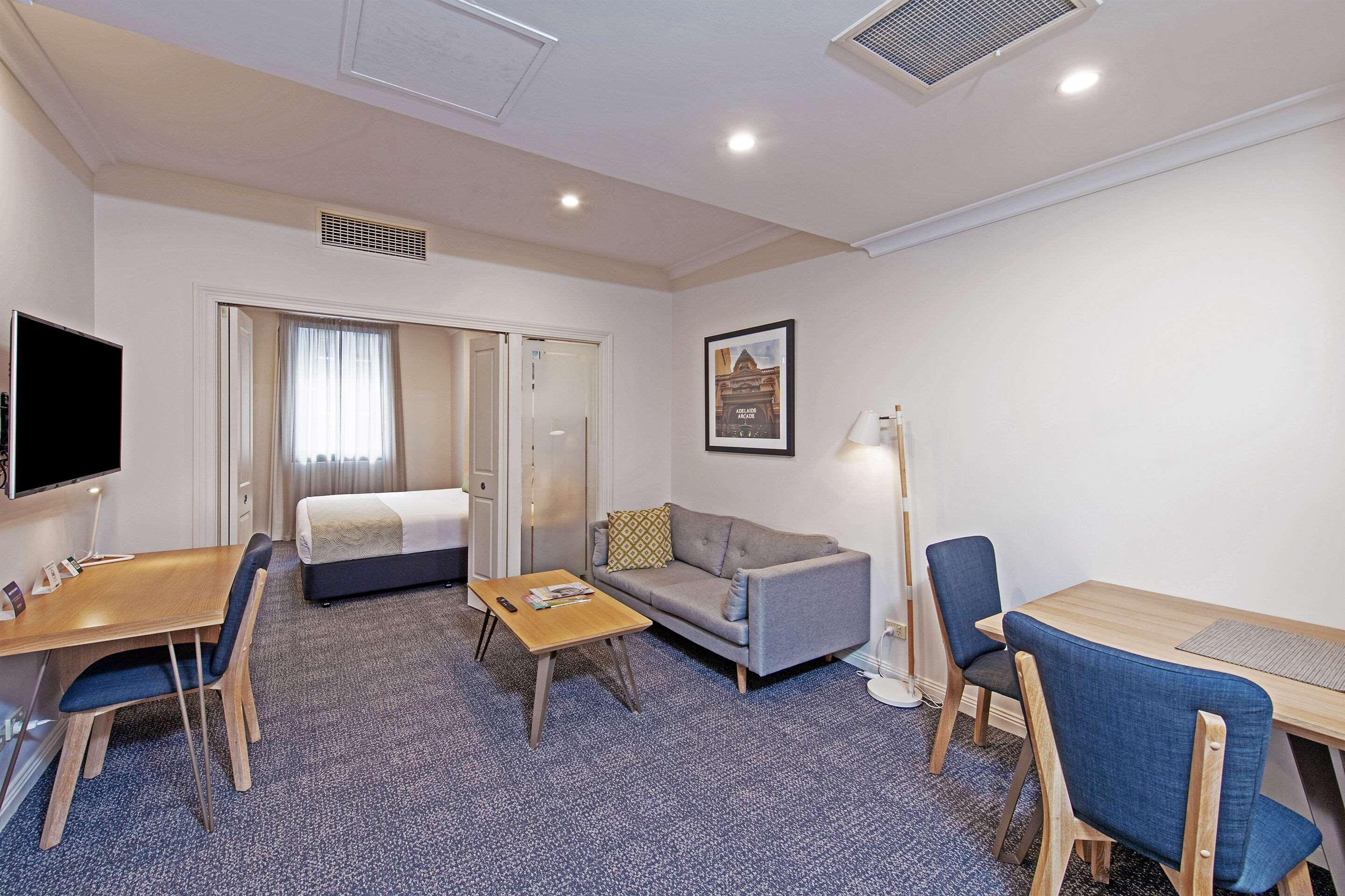 Quality Apartments Adelaide Central Buitenkant foto
