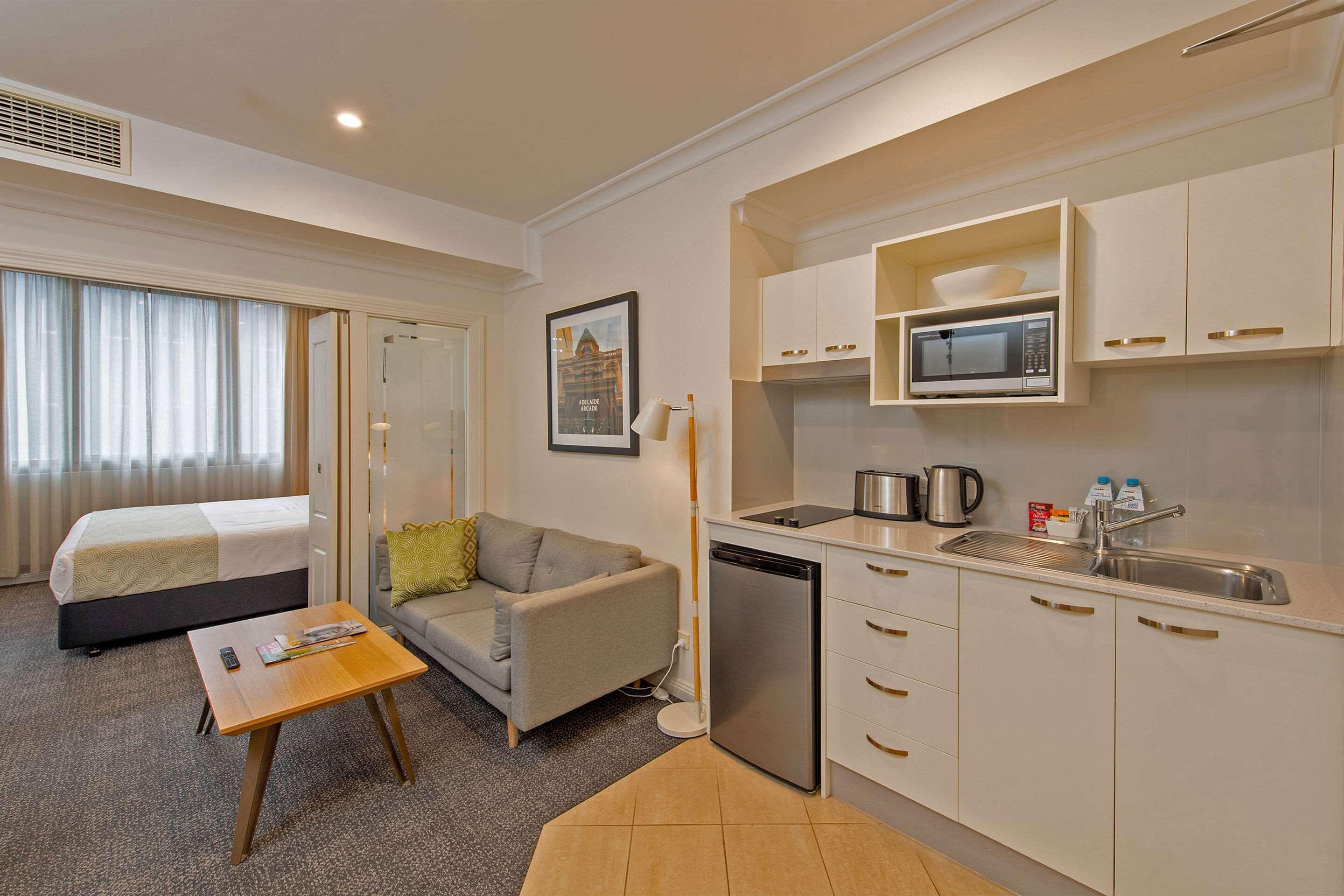 Quality Apartments Adelaide Central Buitenkant foto